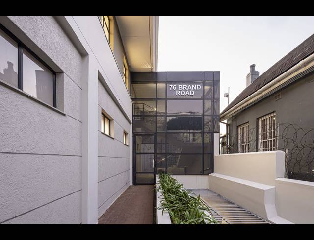 238M² BUSINESS CENTRE TO LET IN GLENWOOD